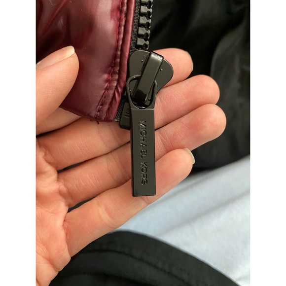 Michael Kors Puffer Jacket - Picture 4 of 8